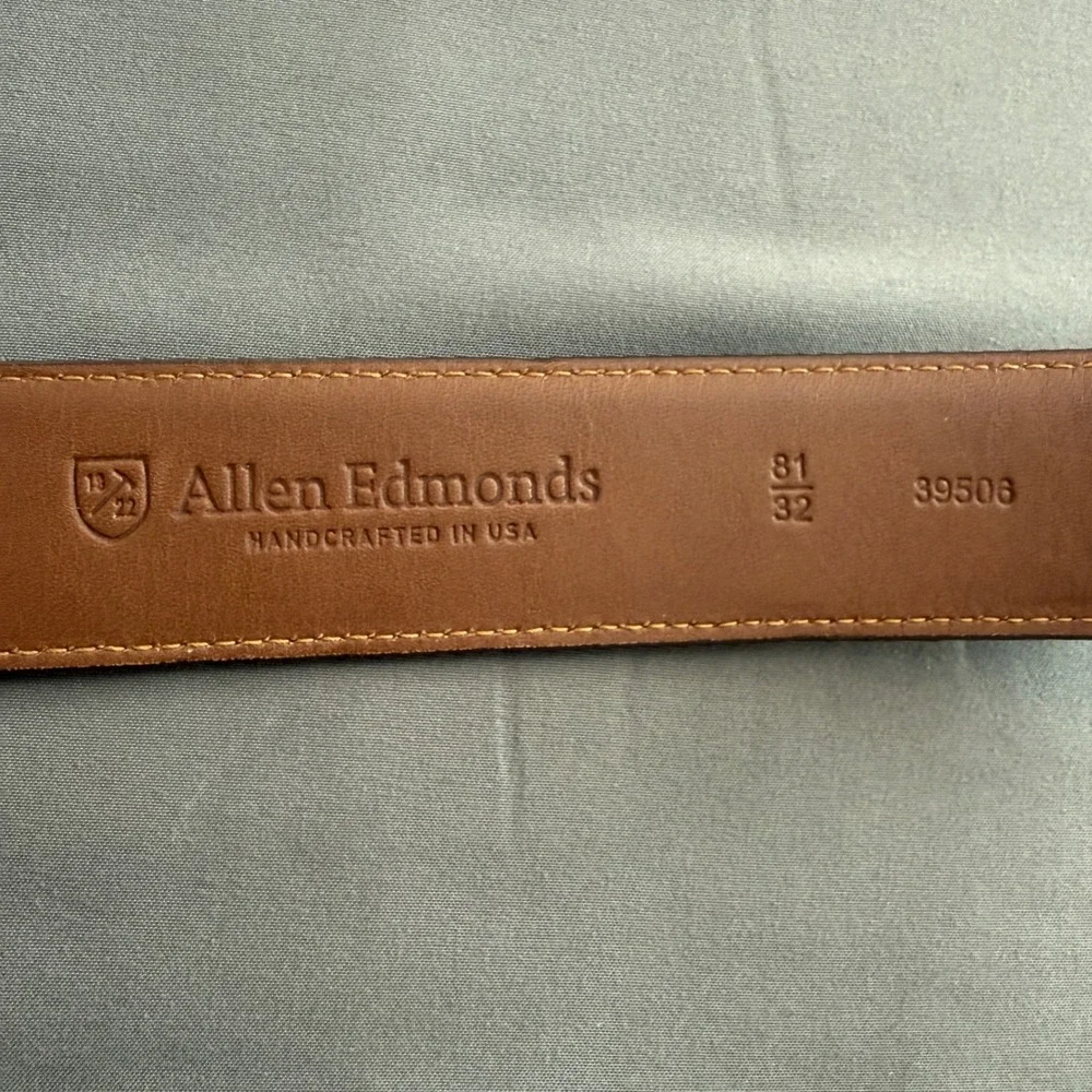 Men's Classic Brown Leather Belt Size 32